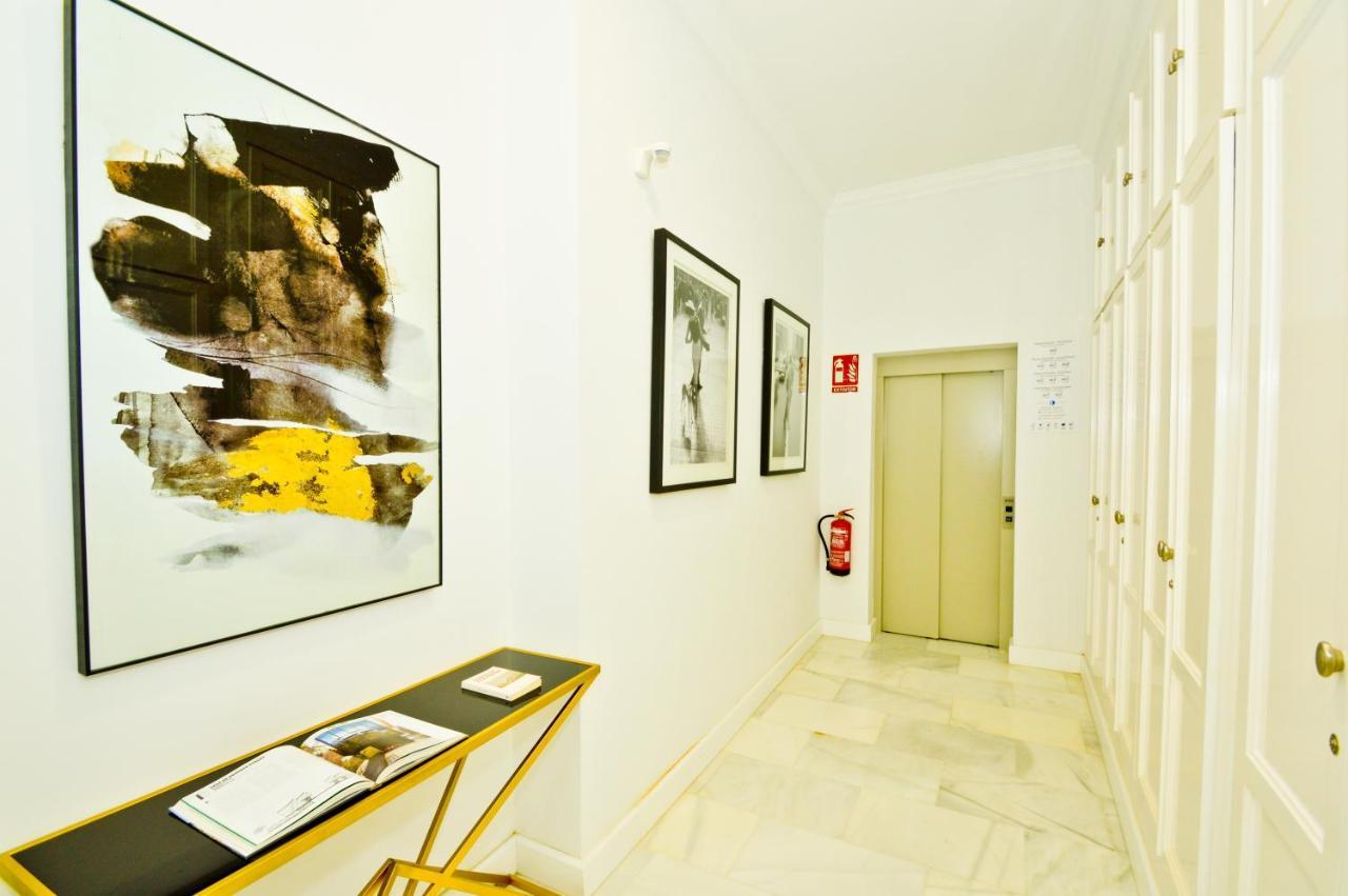 Ninesuites Σεβίλλη Εξωτερικό φωτογραφία